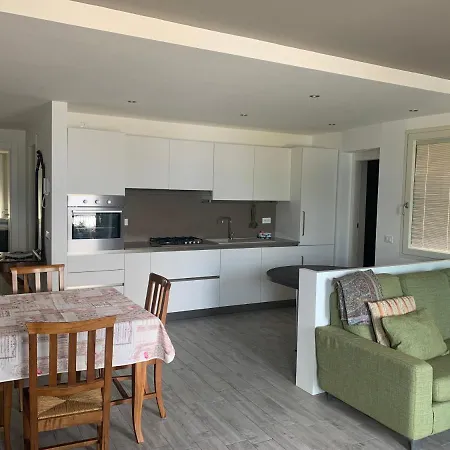 Casa Italia Apartment Castelletto Di Brenzone