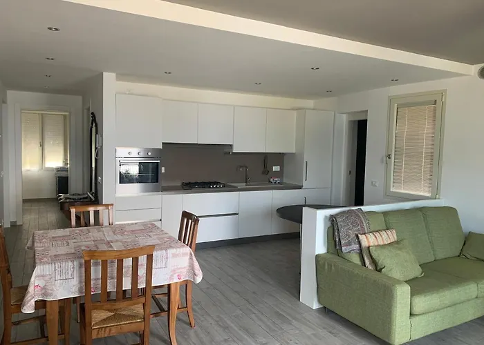 Casa Italia Appartamento Castelletto Di Brenzone